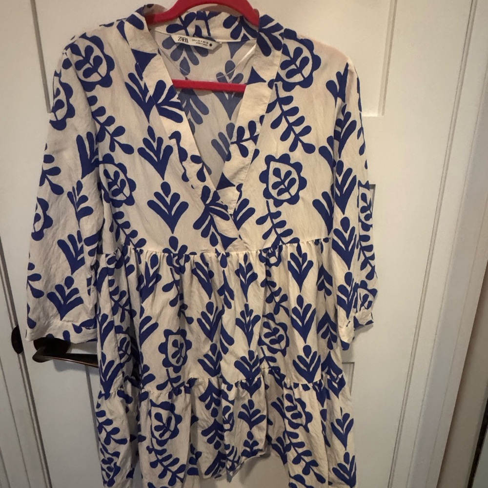 Zara Cream and Blue Long Sleeved Dress